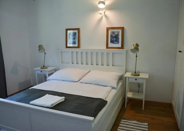 Czarny Dzial Konukevi